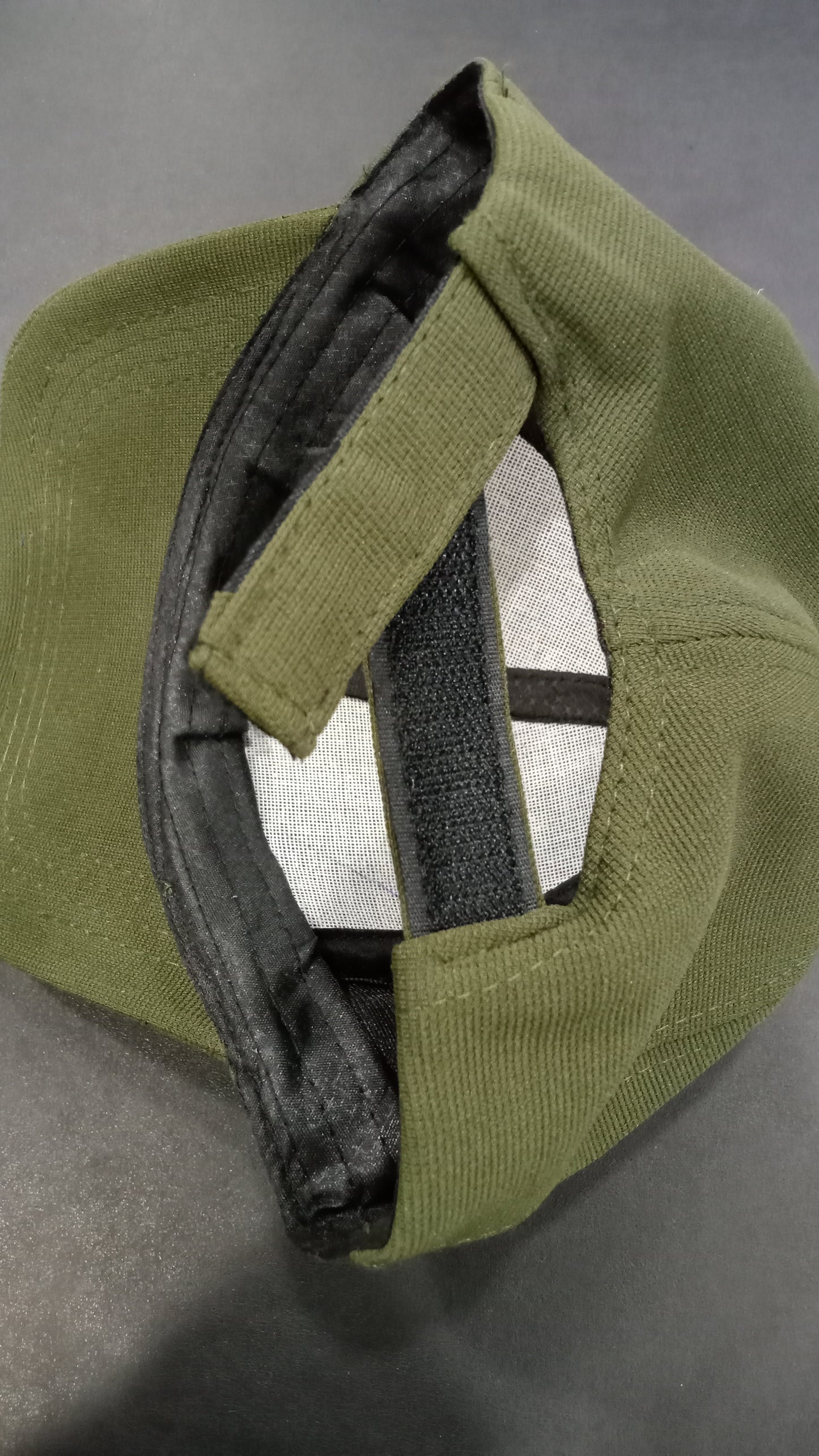 CLASSIC DARK OLIVE MEN cap